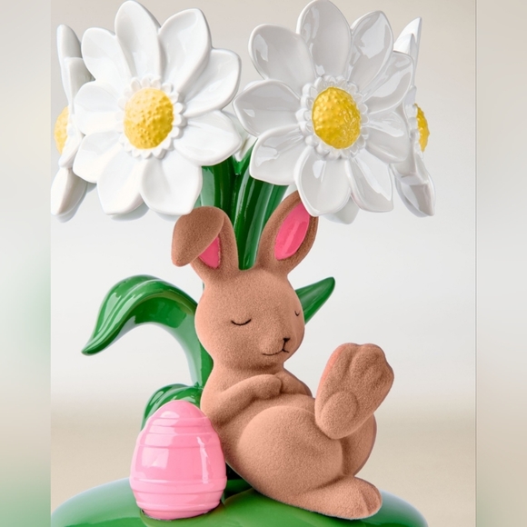 Bath & Body Works BUNNY BOUQUET Pedestal 3-Wick Candle Holder - Picture 7 of 7
